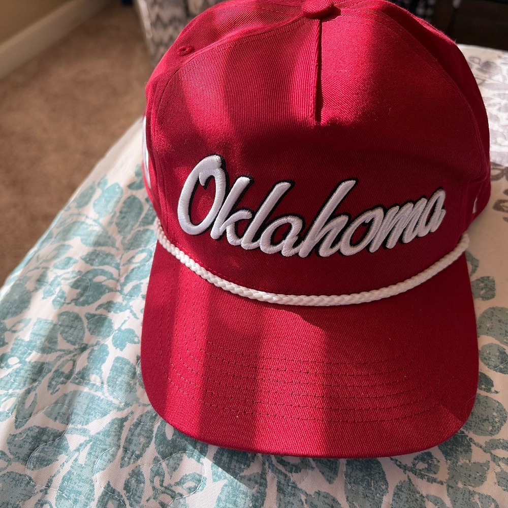 Ou Sooners rope hay